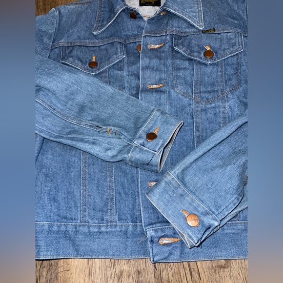1980’s Vintage Wrangler Blue Jean Jacket - Picture 2 of 14